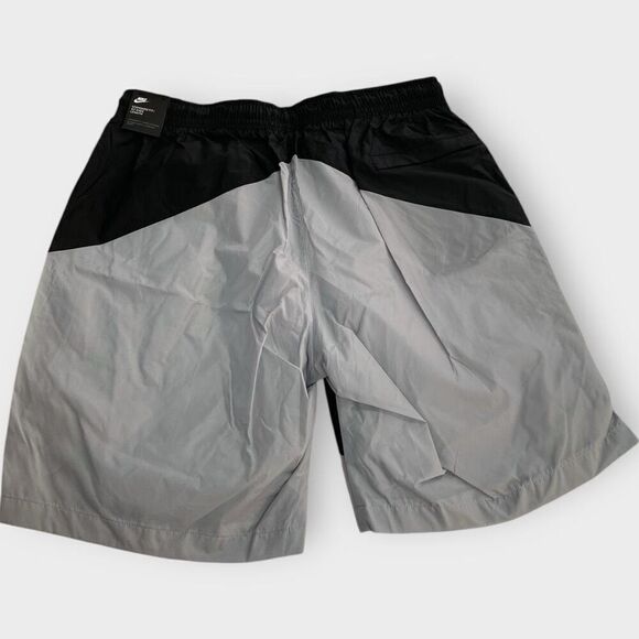 Nike Sportswear Windrunner Track Shorts  Black/Grey AR2424-010 Mens size XL New - Picture 6 of 10